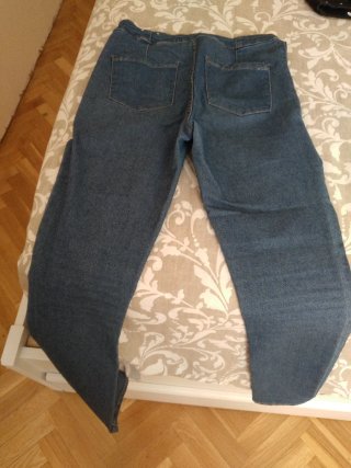 Pantalón vaquero azul talla 38