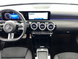 Mercedes-Benz Clase A 180 100 kW (136 CV)