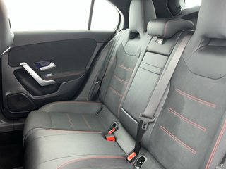 Mercedes-Benz Clase A 180 100 kW (136 CV)
