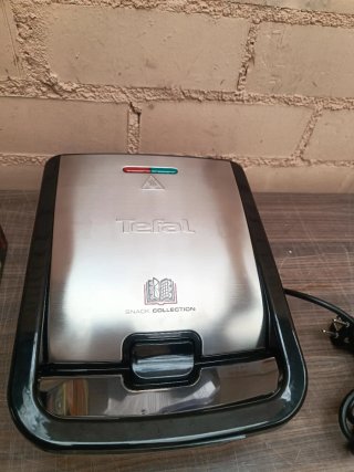 Tefal SW852D Sandwichera 700W
