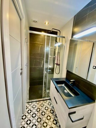 Se alquila habitación para pareja