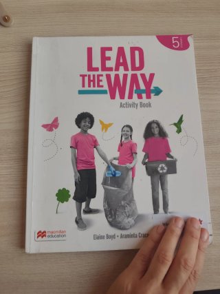 LEAD THE WAY 5 Activity Book, eReader & Pupil's...