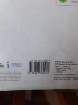 Libro scolastico di economia aziendale