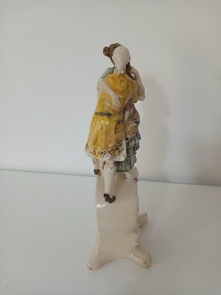 Orologio da tavolo in porcellana vintage