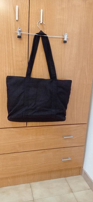 Bolso negro de tela