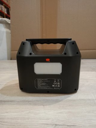Estación de energía portátil Sinkeu R150 27000mAh