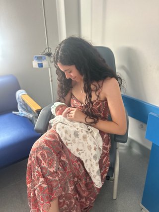 Niñera/ Cuidadora de niños