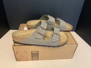 BIRKENSTOCK Arizona Gris Talla 36-40