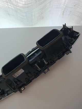 Moldura BMW X1 F48 F49