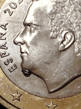 Moneda 1€ España 2024 Error Barbilla