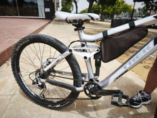 Bicicleta Trek Fuel EX 6