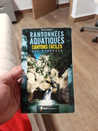 Libro cañones del pirineo