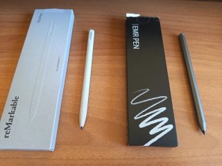 reMarkable 2 + Type Folio + 2 Penne