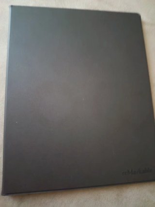 reMarkable 2 + Type Folio + 2 Penne