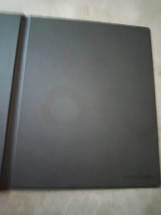 reMarkable 2 + Type Folio + 2 Penne