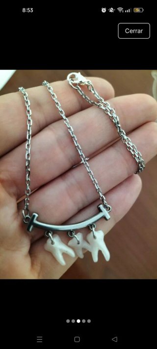 Gargantilla gótica con dientes
