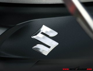 SUZUKI V-STROM 1000