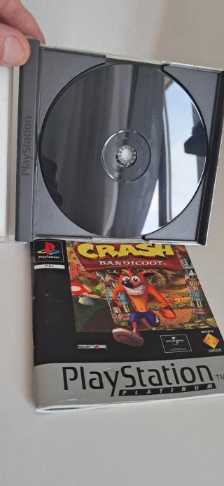 Crash Bandicoot PS1 Platinum