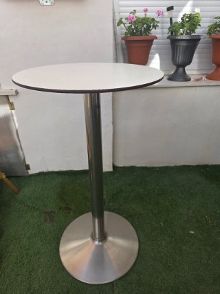 Mesa de bar alta metal y madera