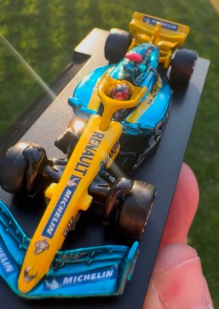 DECALS RENAULT F1 HOT WHEELS