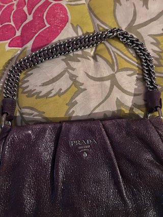 Bolso Prada Vintage Cadena Morado