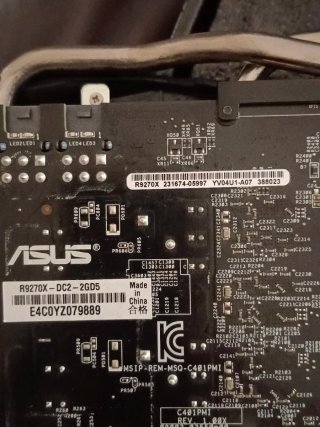 Tarjeta Gráfica ASUS Radeon R9 270X DirectCU
