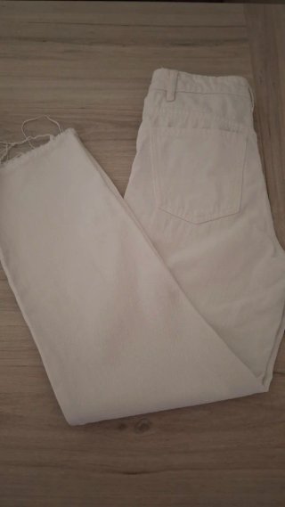 Pantalones vaqueros Zara blancos