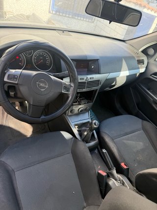 Opel Astra 2006
