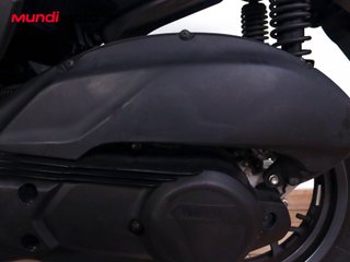YAMAHA X-MAX 125