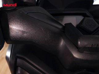 YAMAHA X-MAX 125