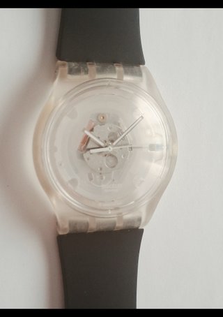 Orologio Swatch 2005 con cinturino nero trasparente