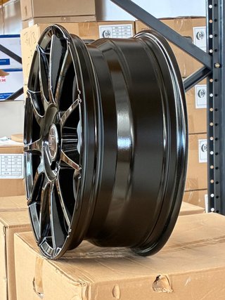 4Xllanta MSW 85 7X17 5x112 et45 BY oz racing