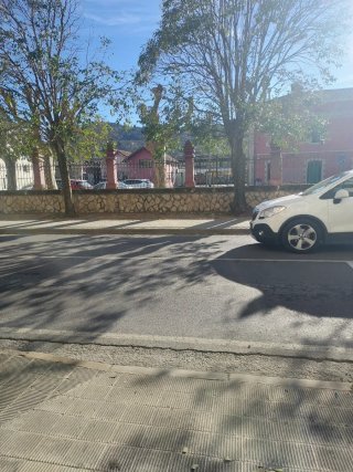 Se Alquila Local en Ripoll