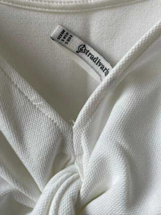 Top blanco cruzado manga corta