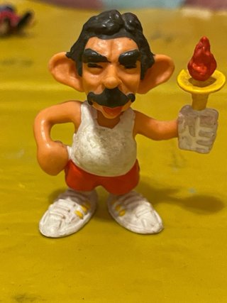 Figuras PVC Monclis