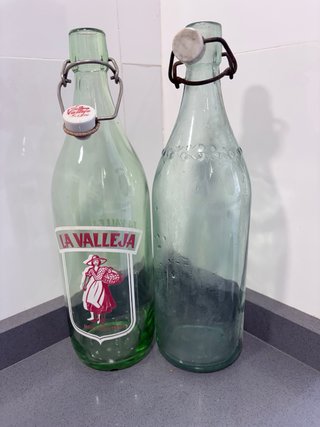 Botellas antiguas de gaseosa