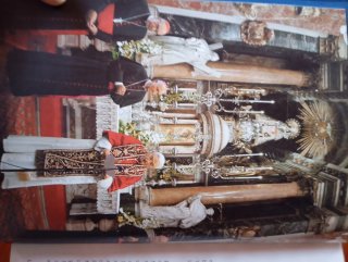 El libro de la Virgen