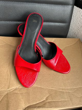 Sandalias tacón Zara Rojo Talla 37
