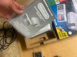 Nintendo Classic Mini NES + Caja