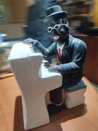 Figuras músicos escayola piano