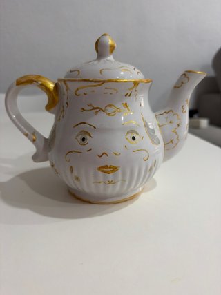 Tetera Bella y Bestia