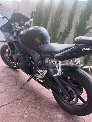 Moto yamaha r6