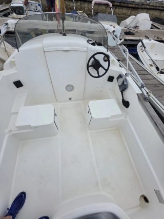Barco Merry Fisher 450 Semicabinado