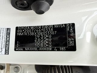Toyota C-HR 180H Advance 135 kW (184 CV)