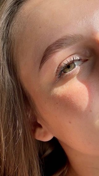 Diseño,tinte y laminado de cejas/pestañas