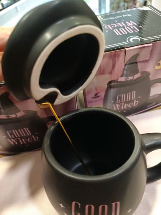 Taza de cerámica Good Witch