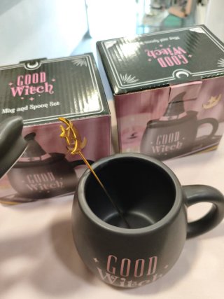Taza de cerámica Good Witch