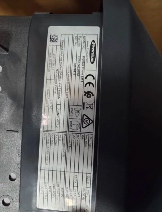 Se venden 10  placas solares junto con un inversor
