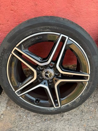 Llantas Mercedes AMG 18” 5x112 + Neumático