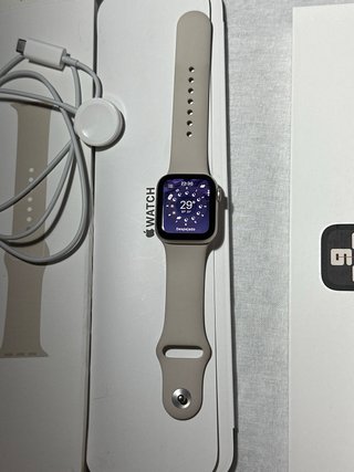 Apple Watch SE Beige/Plata